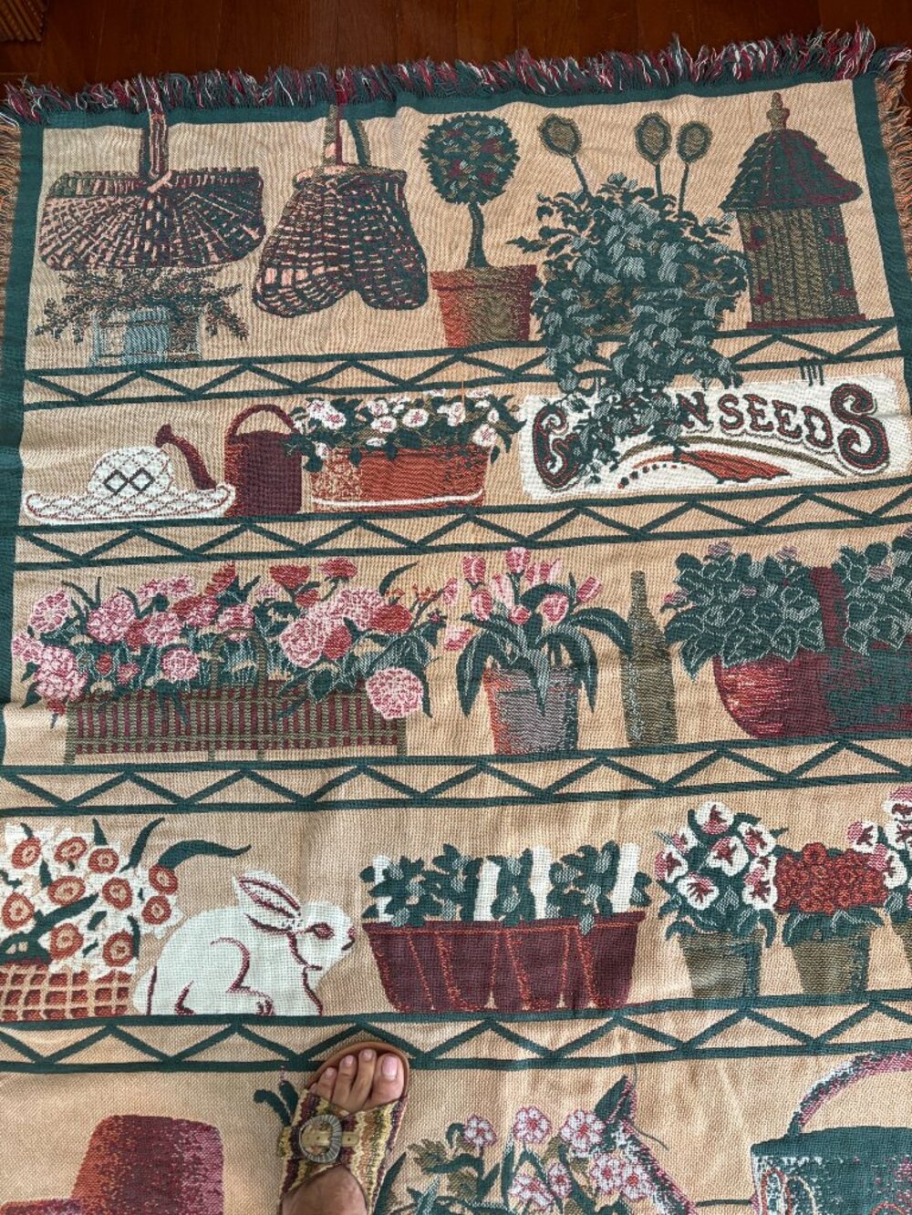 Goodwin Weavers Vintage 100% Cotton 60" x 48" Bunny Garden Plants Throw - Picture 3 of 5